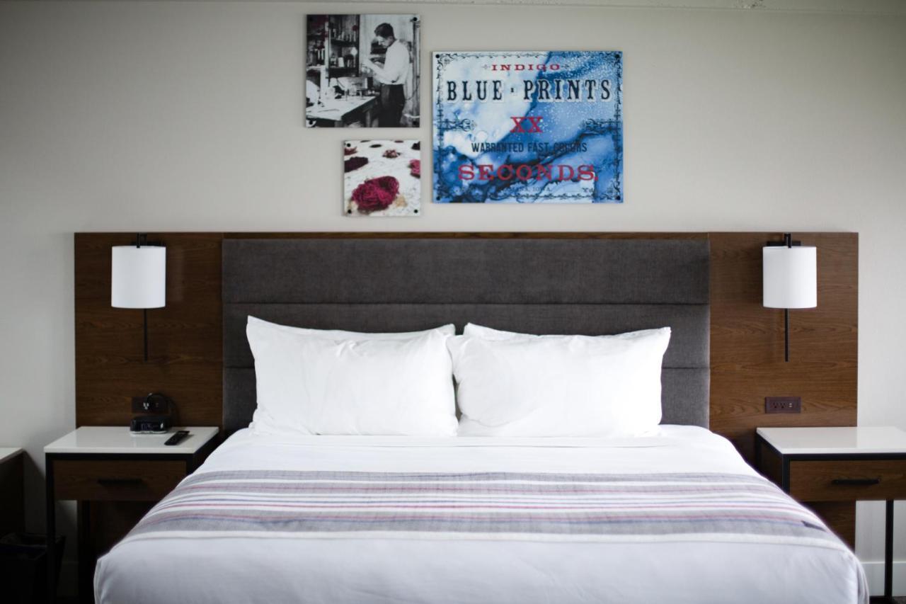 Hotel Millwright Amana Экстерьер фото