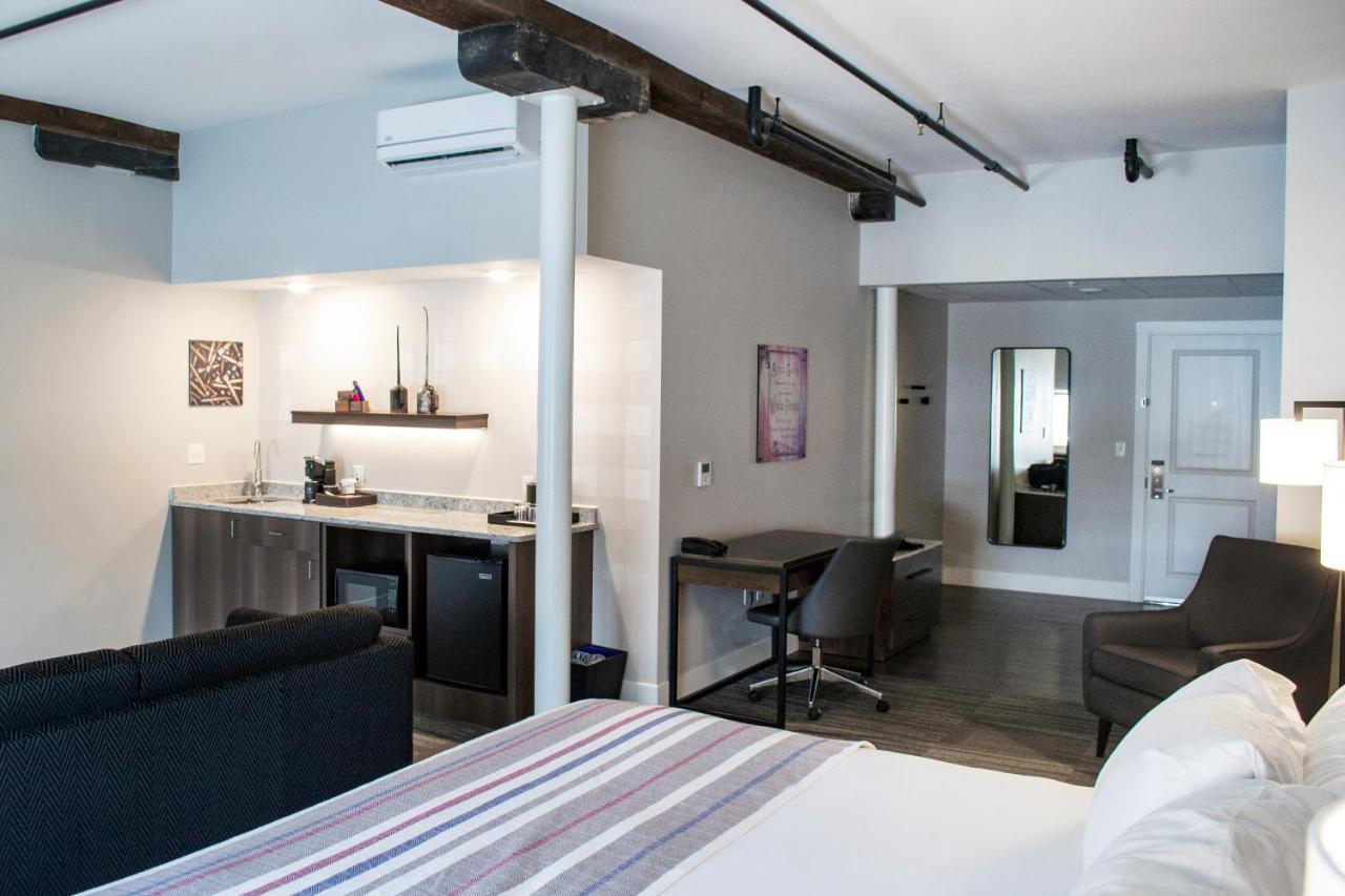 Hotel Millwright Amana Экстерьер фото